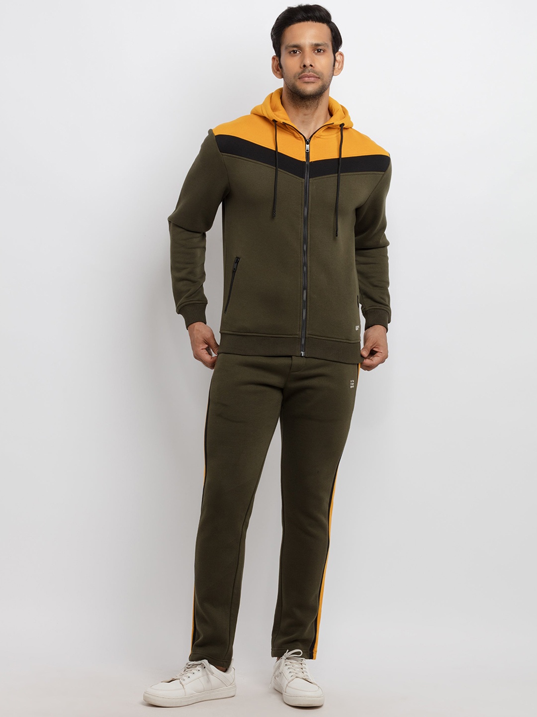 

Status Quo Men Olive Green & Mustard Yellow Solid Cotton Hooded Tracksuit