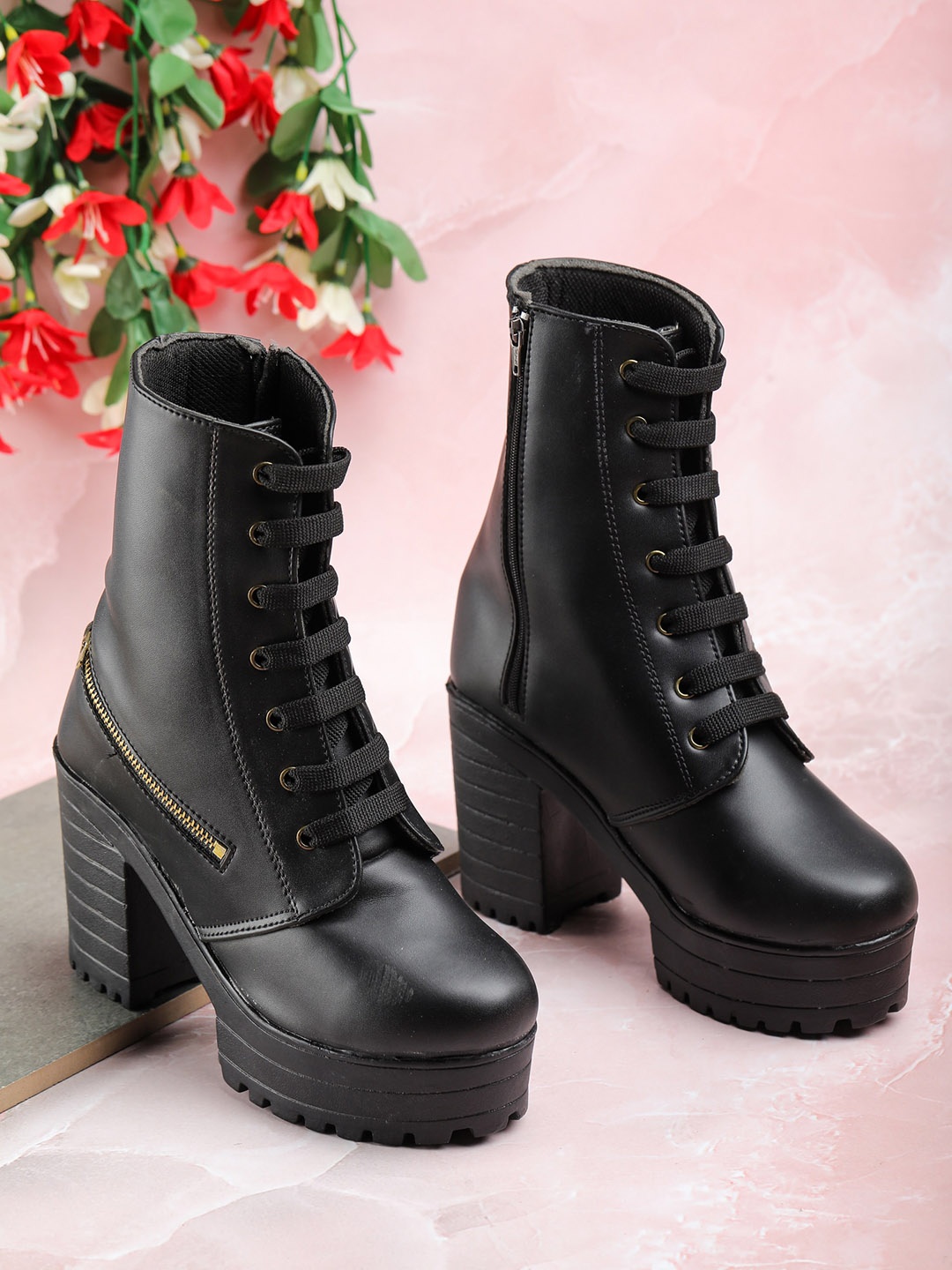 

Moonwalk Women Black Platform Heels Boots
