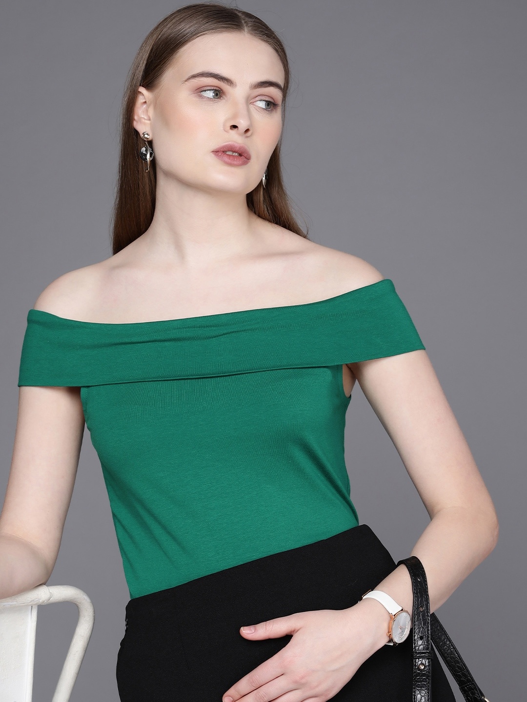 

Kenneth Cole Solid Knitted Off-Shoulder Bardot Top, Green