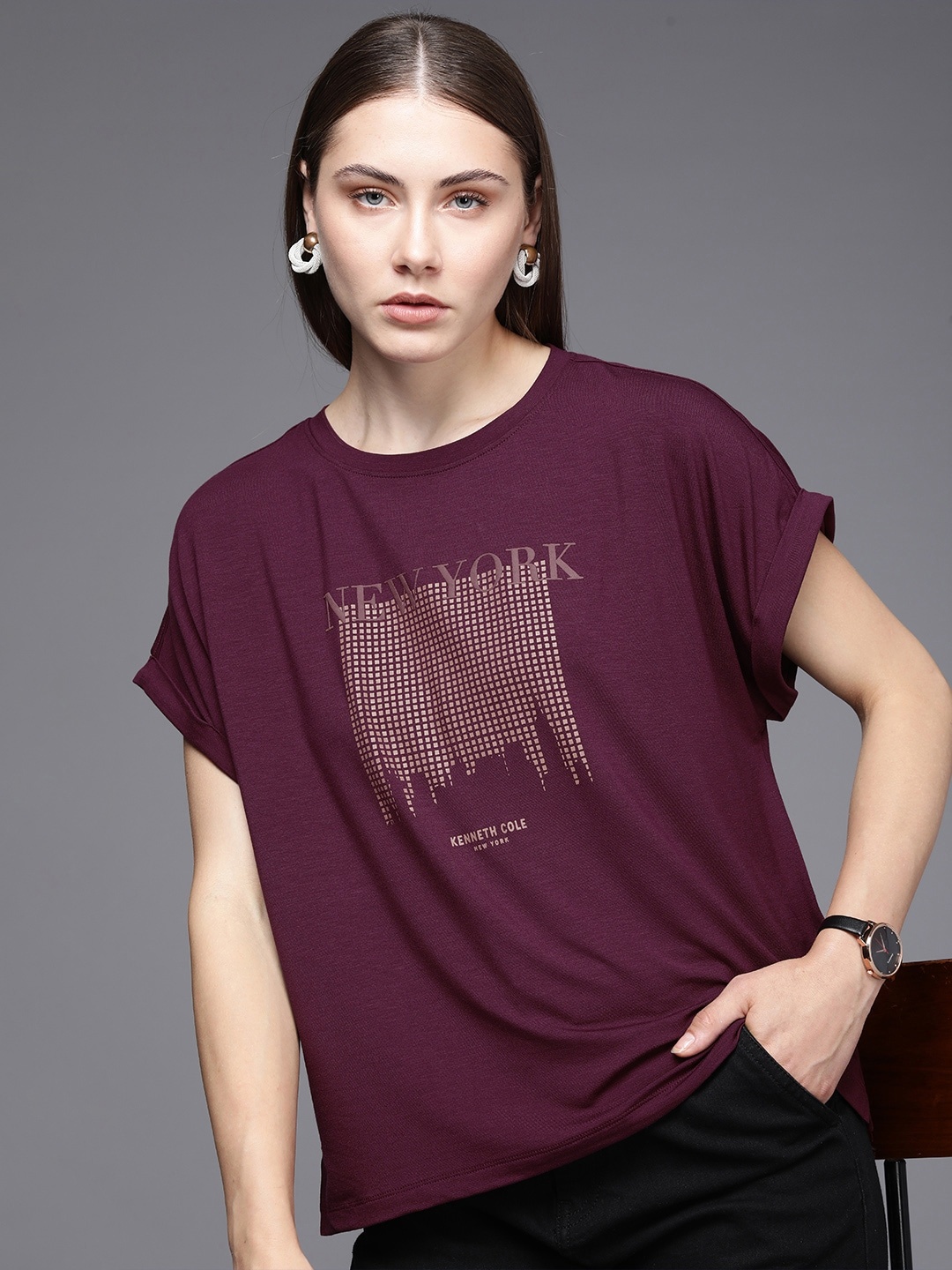 

Kenneth Cole Printed Extended Sleeves T-shirt, Burgundy