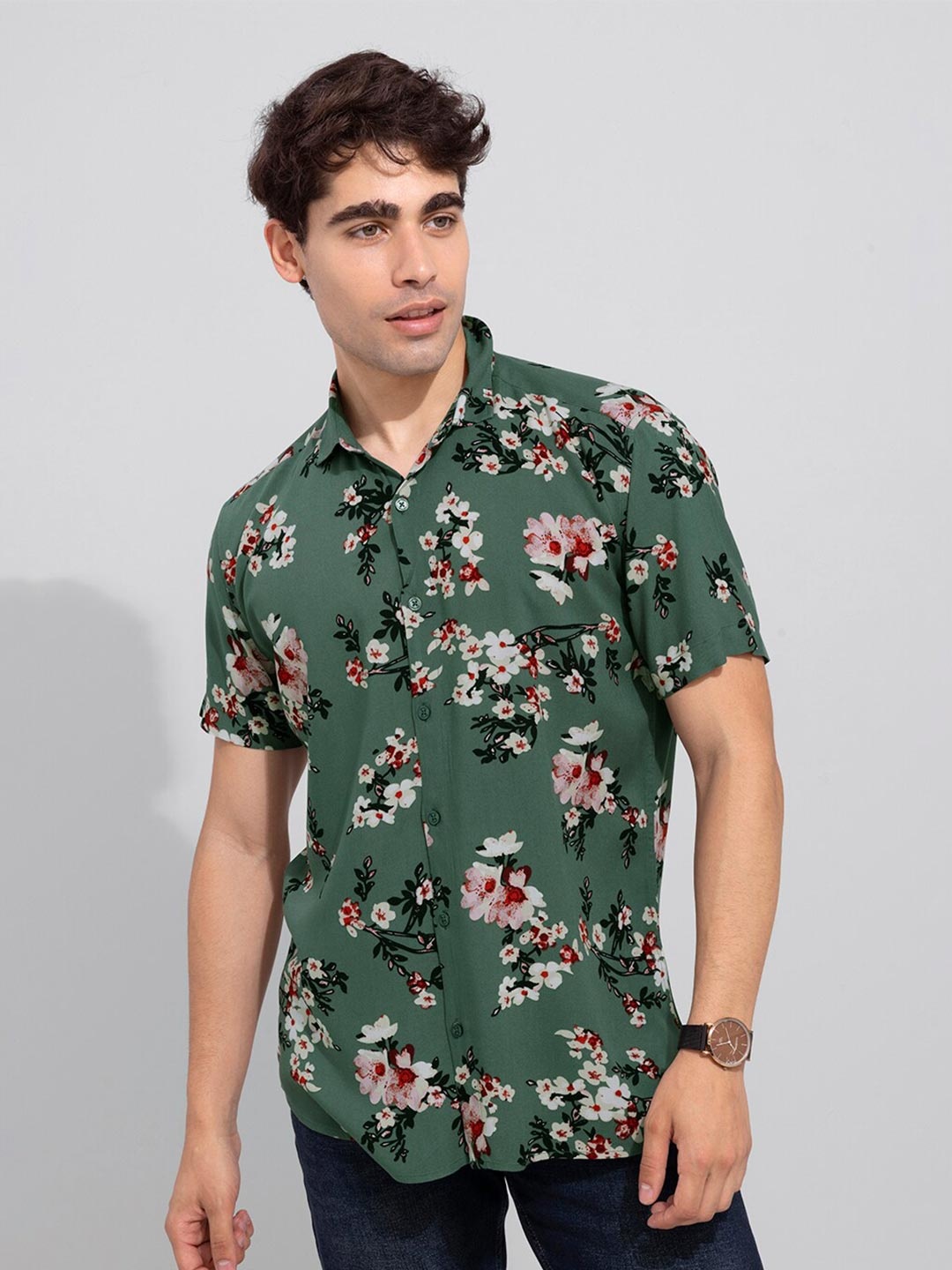 

Snitch Men Green Slim Fit Floral Printed Casual Spread Collar Shirt