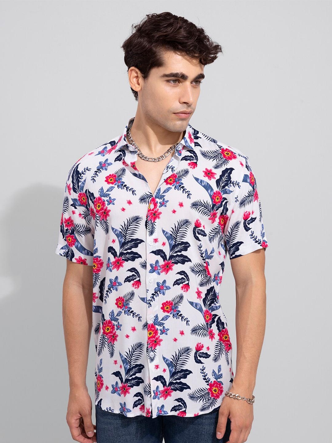 

Snitch Men White Slim Fit Floral Printed Casual Shirt