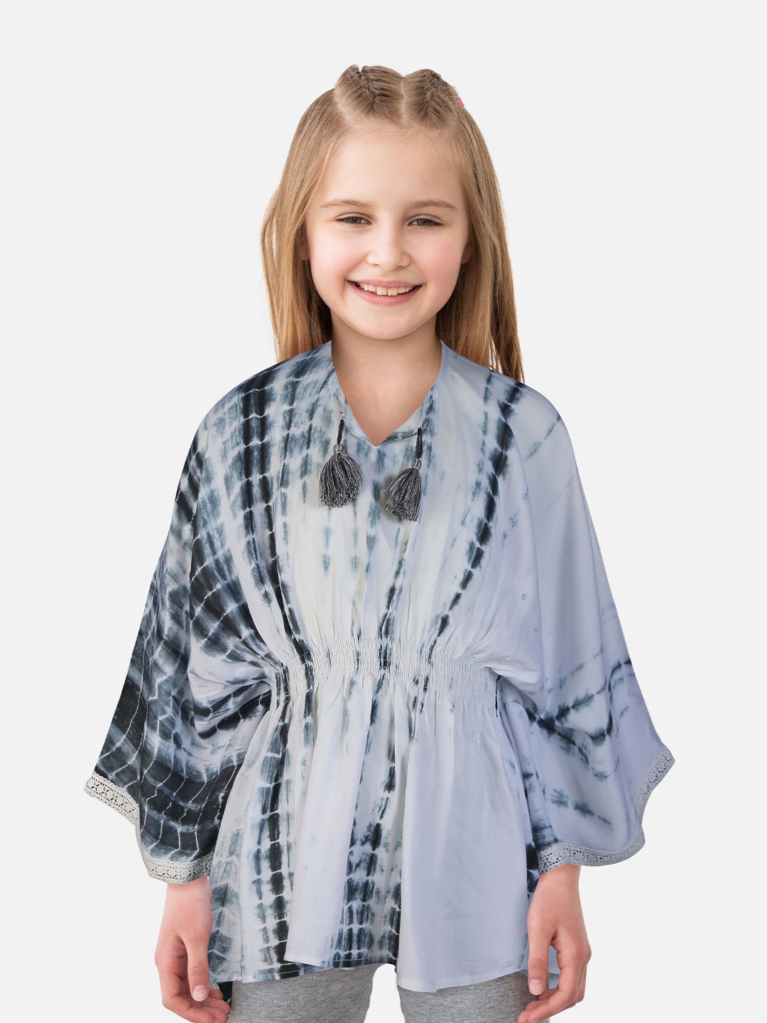 

Gini and Jony White & Blue Tie and Dye Kaftan Top