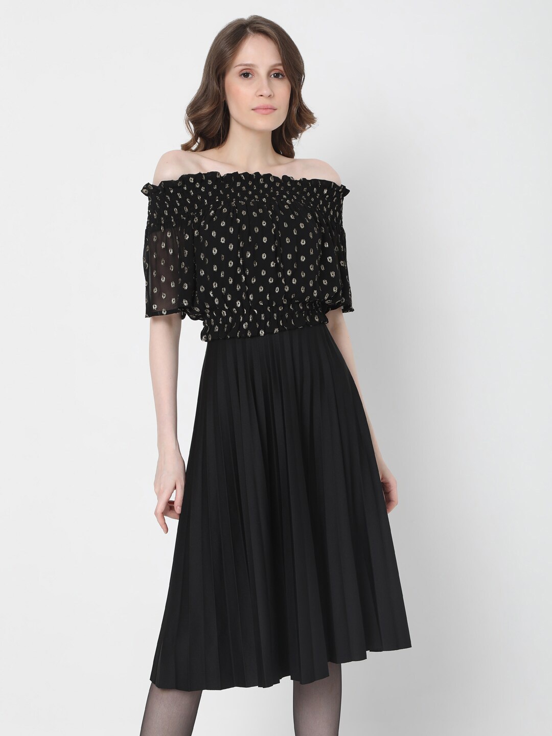 

Vero Moda Black Print Off-Shoulder Bardot Top