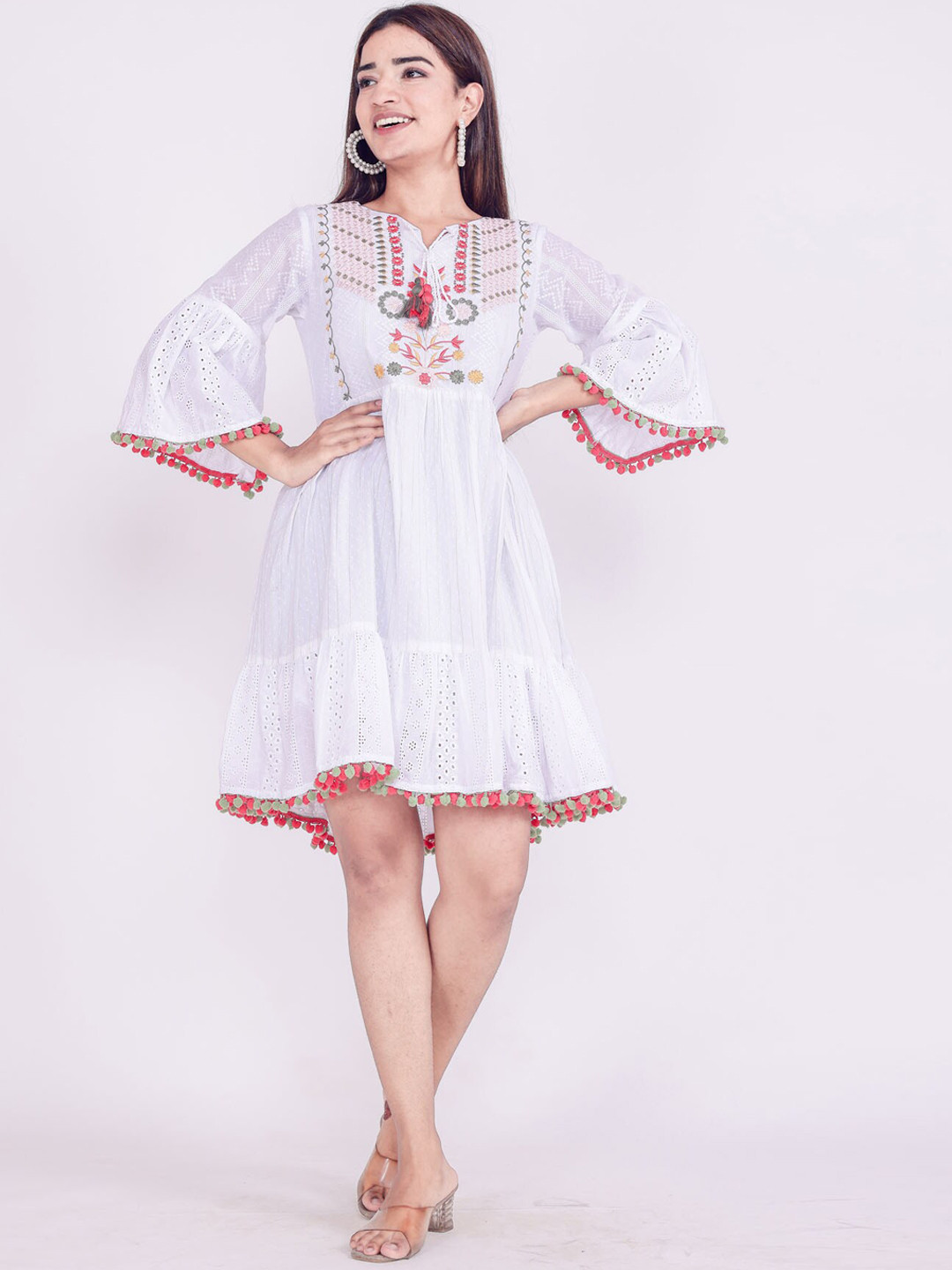 

FASHION DWAR Women White And Red Ethnic Motifs Printed Fit And Flare Tiered Ethnic Dress