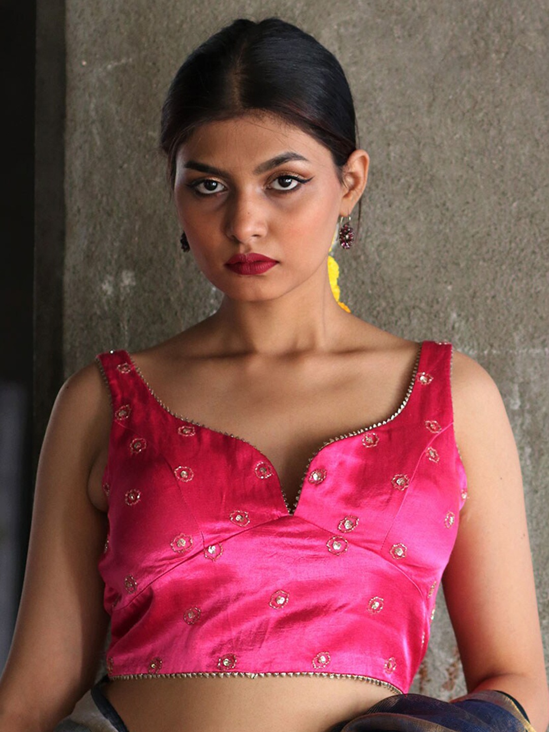 

Chidiyaa Women Pink Embroidered Silk Saree Blouse