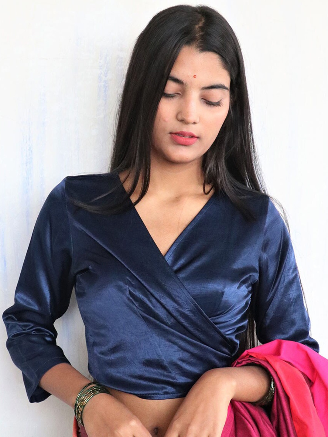 

Chidiyaa Women Blue Wrap Crop Top-Type Silk Saree Blouse