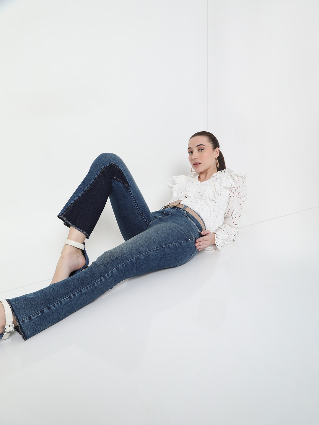 

Vero Moda Women Blue High-Rise Light Fade Stretchable Jeans
