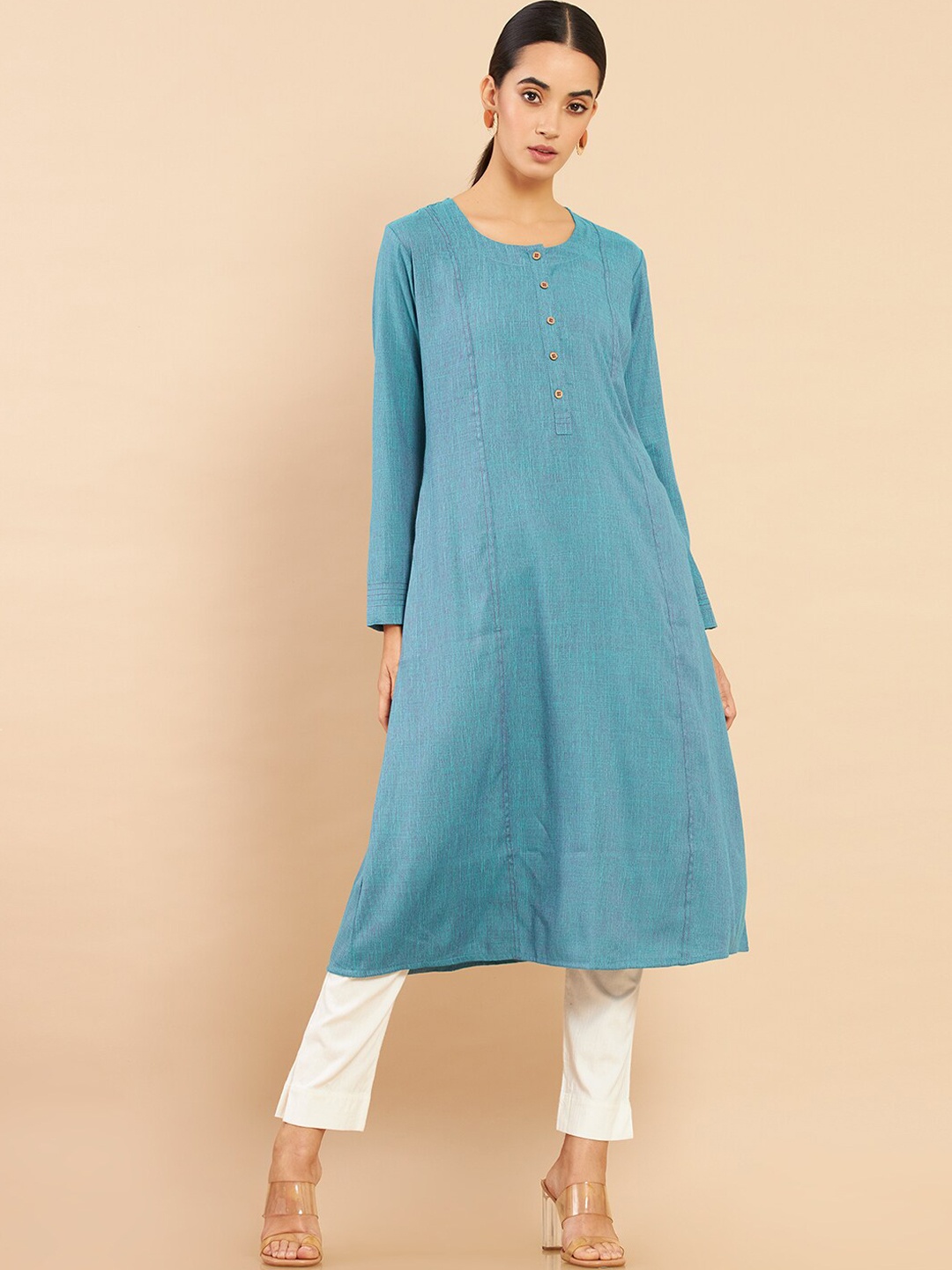 

Soch Women Blue Solid Round Neck Kurta