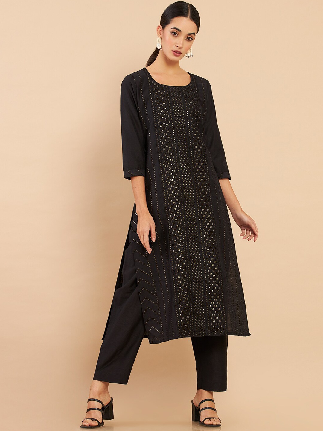 

Soch Women Black Sequinned Embellished Kurta With Trousers