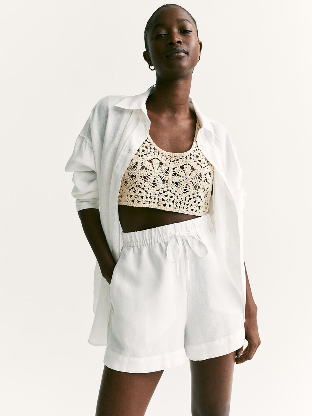 

H&M Women White Linen-Blend Shorts