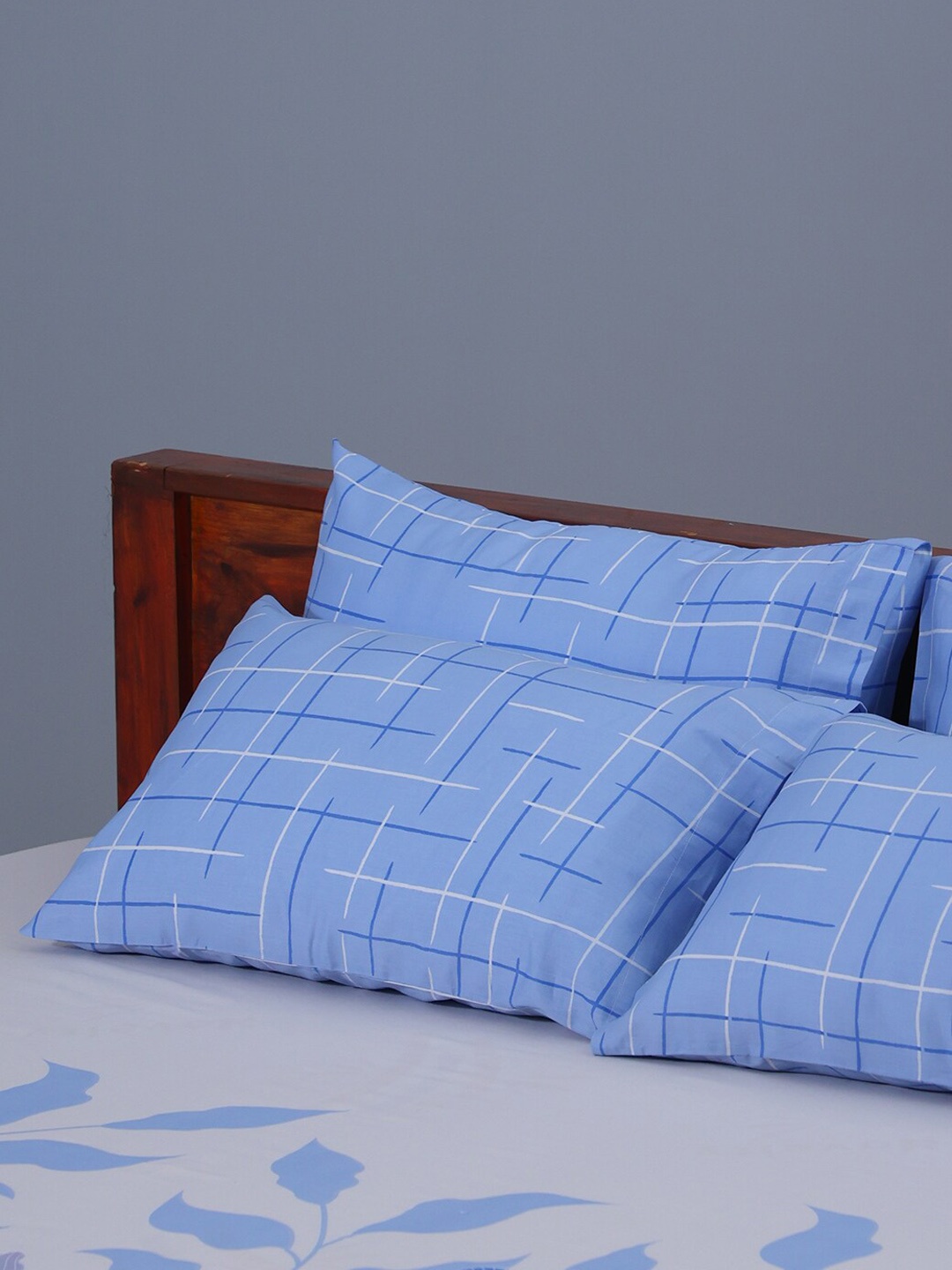 

BLUE DAHLIA Set Of 2 Checked Pure Cotton Pillow Covers