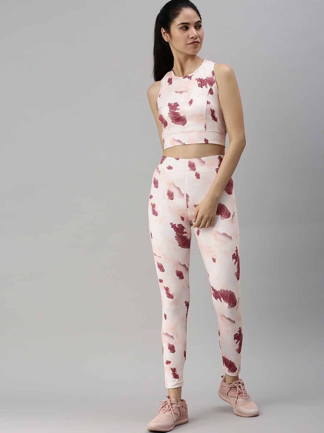 

JUNEBERRY Women Off-White & Purple Tie and Dye Printed Tracksuits