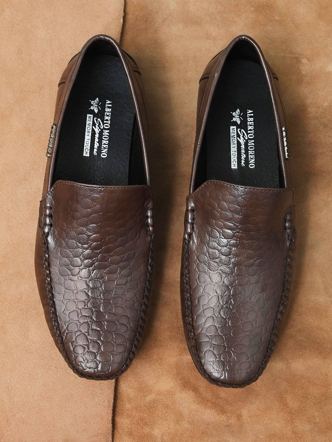 

ALBERTO MORENO Men Brown Textured Driving Shoes