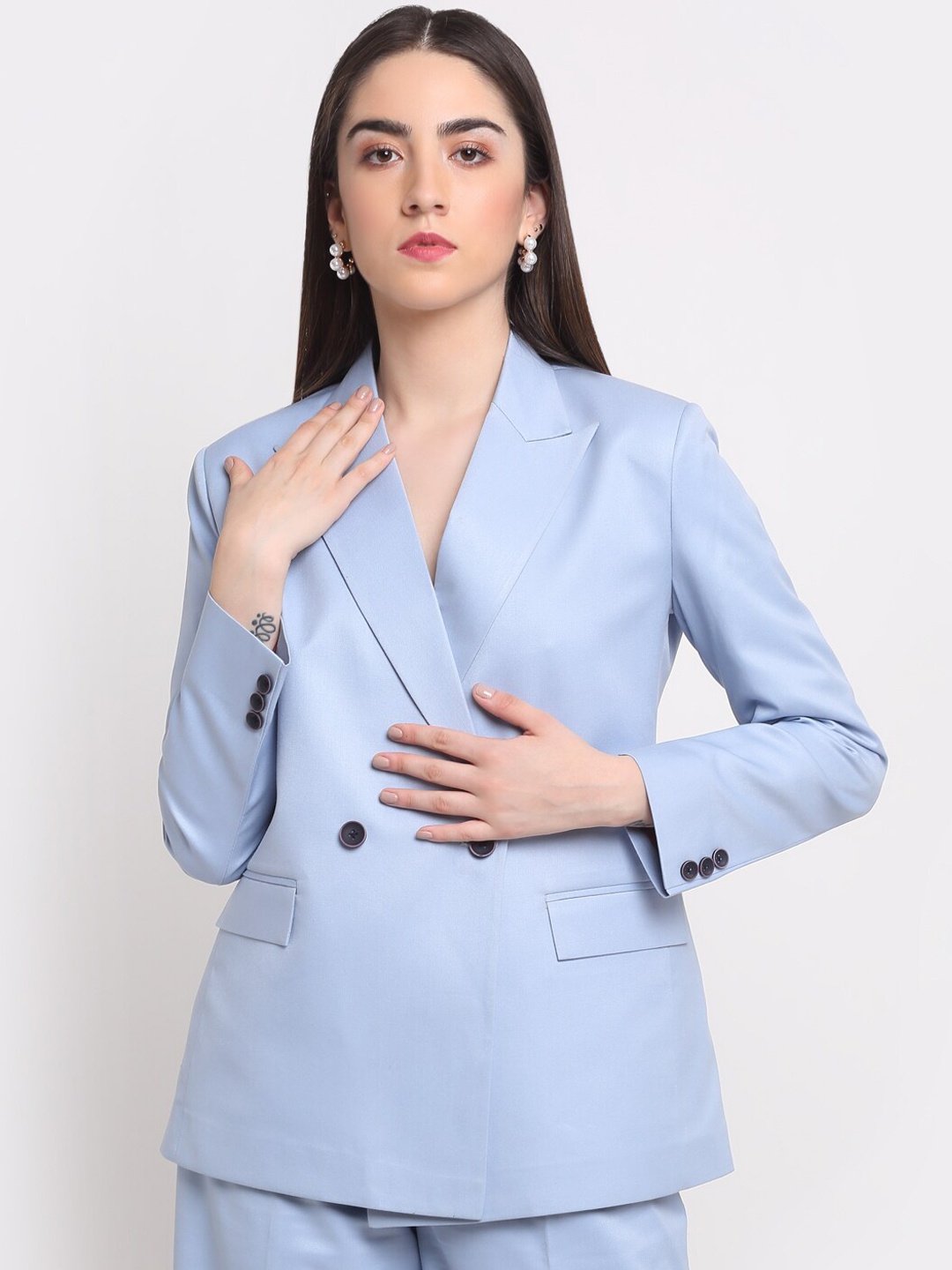 

Ennoble Women Blue Solid Comfort Fit Double Breasted Blazers