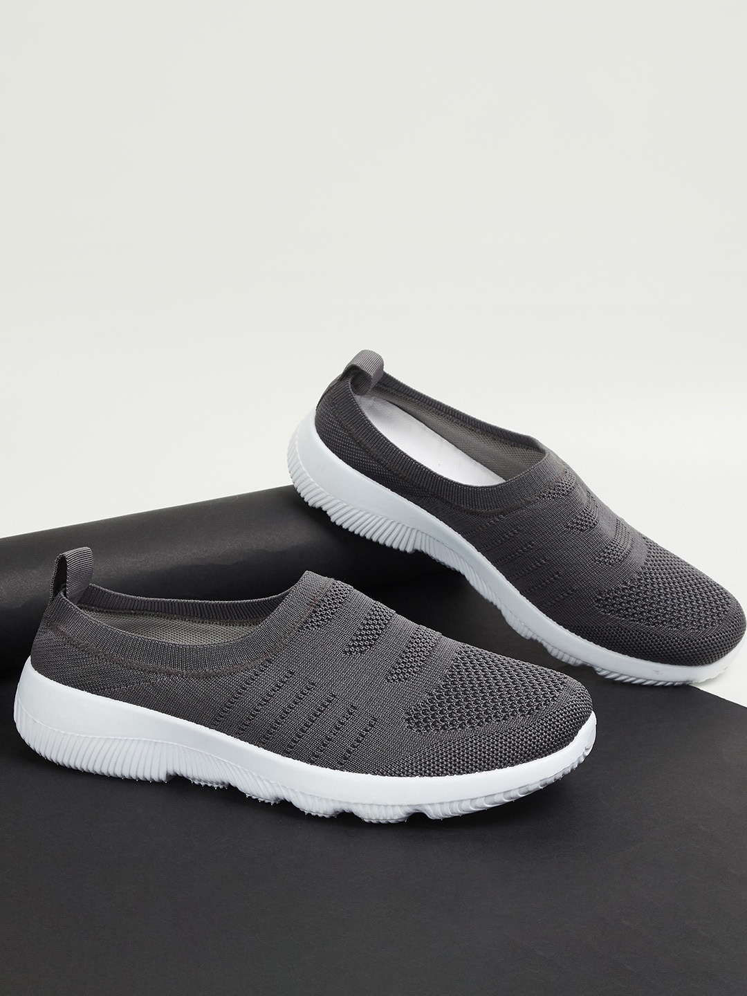 

Forca by Lifestyle Men Grey Woven Design Slip-On Sneakers