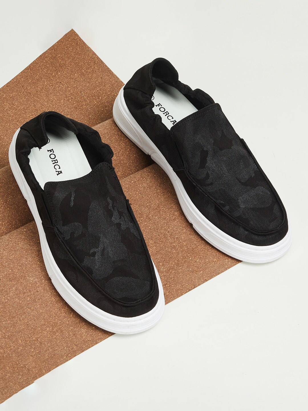 

Forca by Lifestyle Men Black Slip-On Casual Sneakers