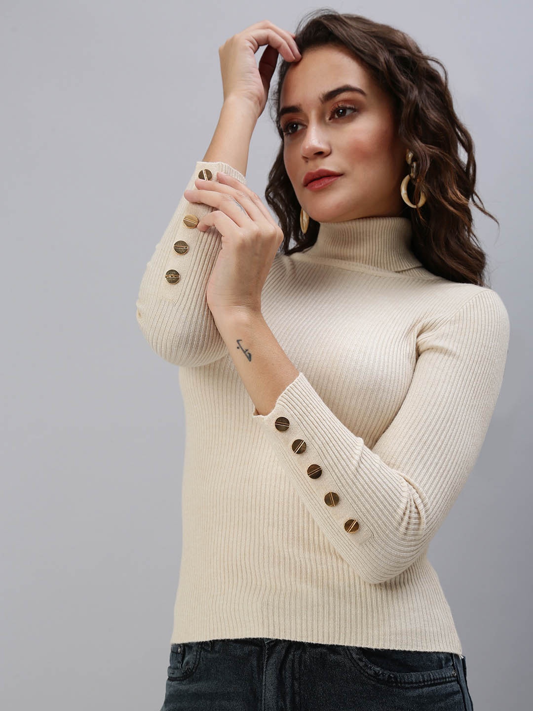 

SHOWOFF Beige Striped High Neck Fitted Top