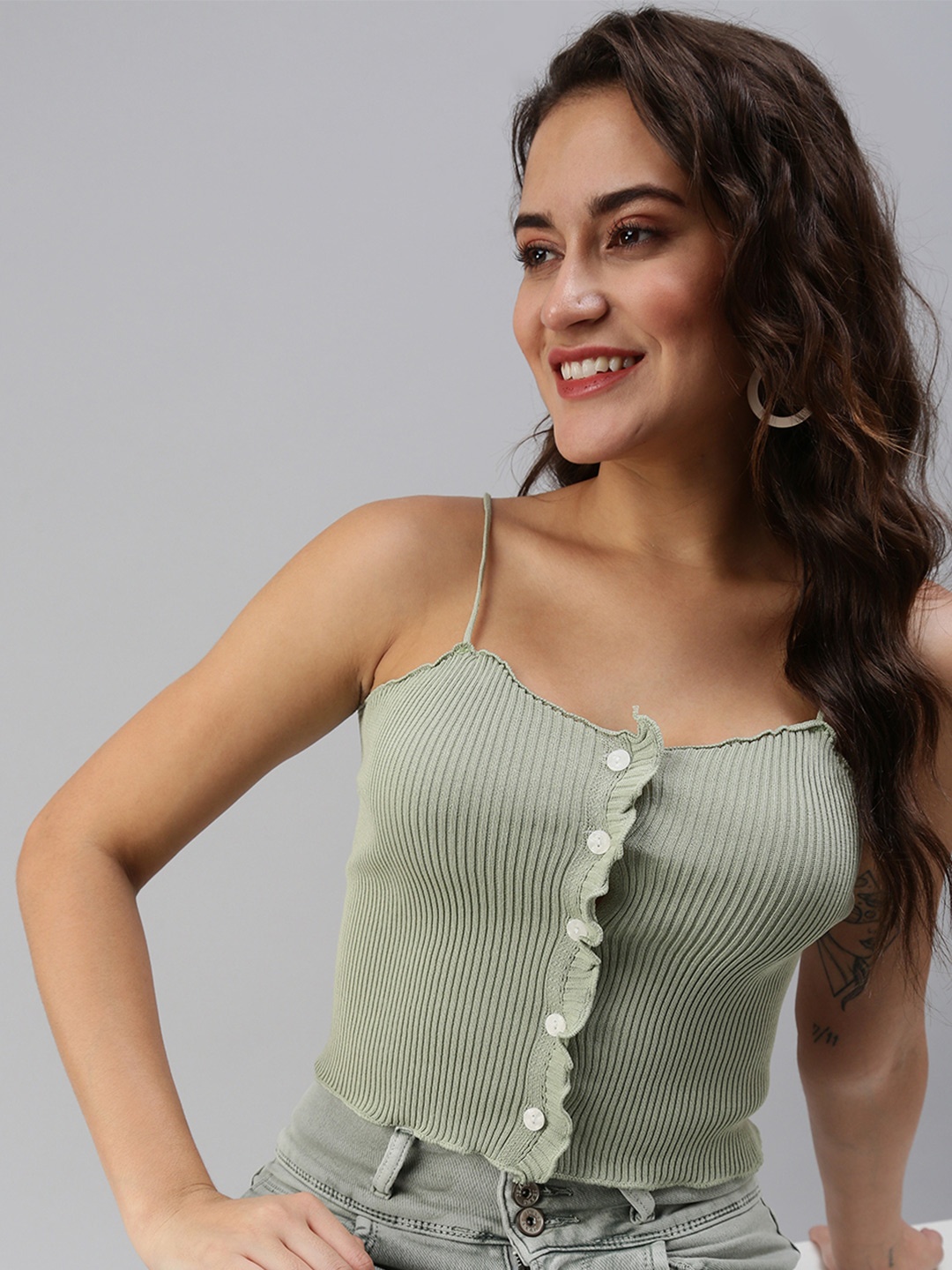 

SHOWOFF Green Solid Fitted Shoulder Straps Top