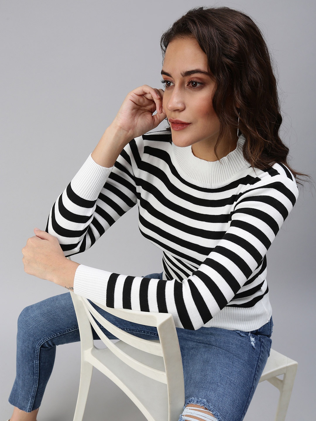 

SHOWOFF Black Striped Top