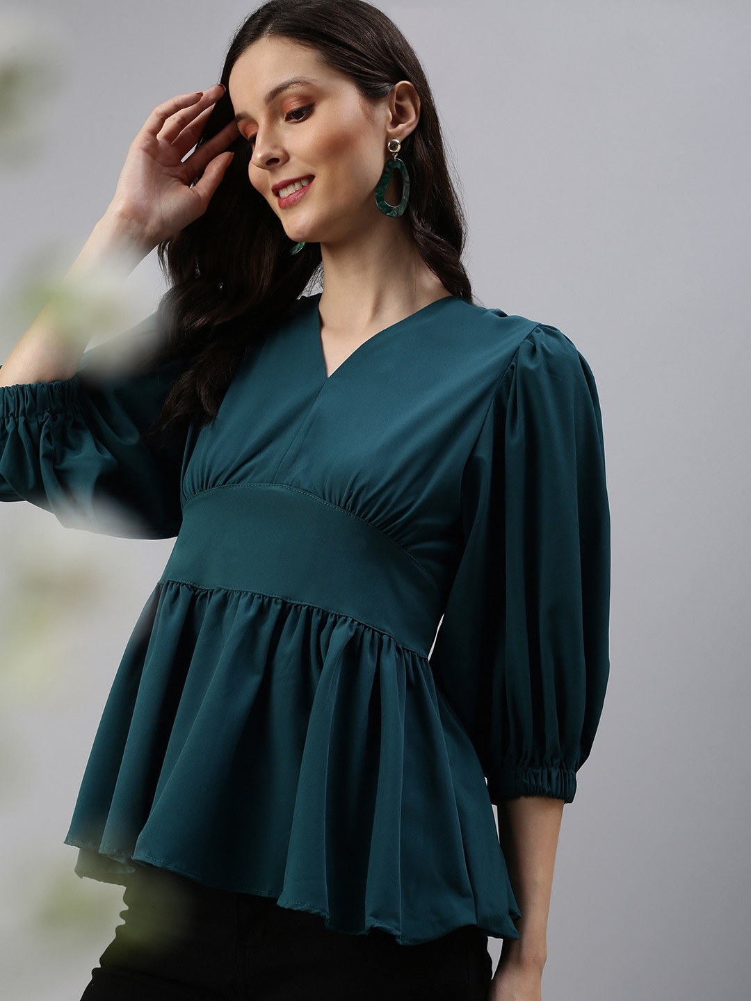 

SHOWOFF Women Green Crepe Top