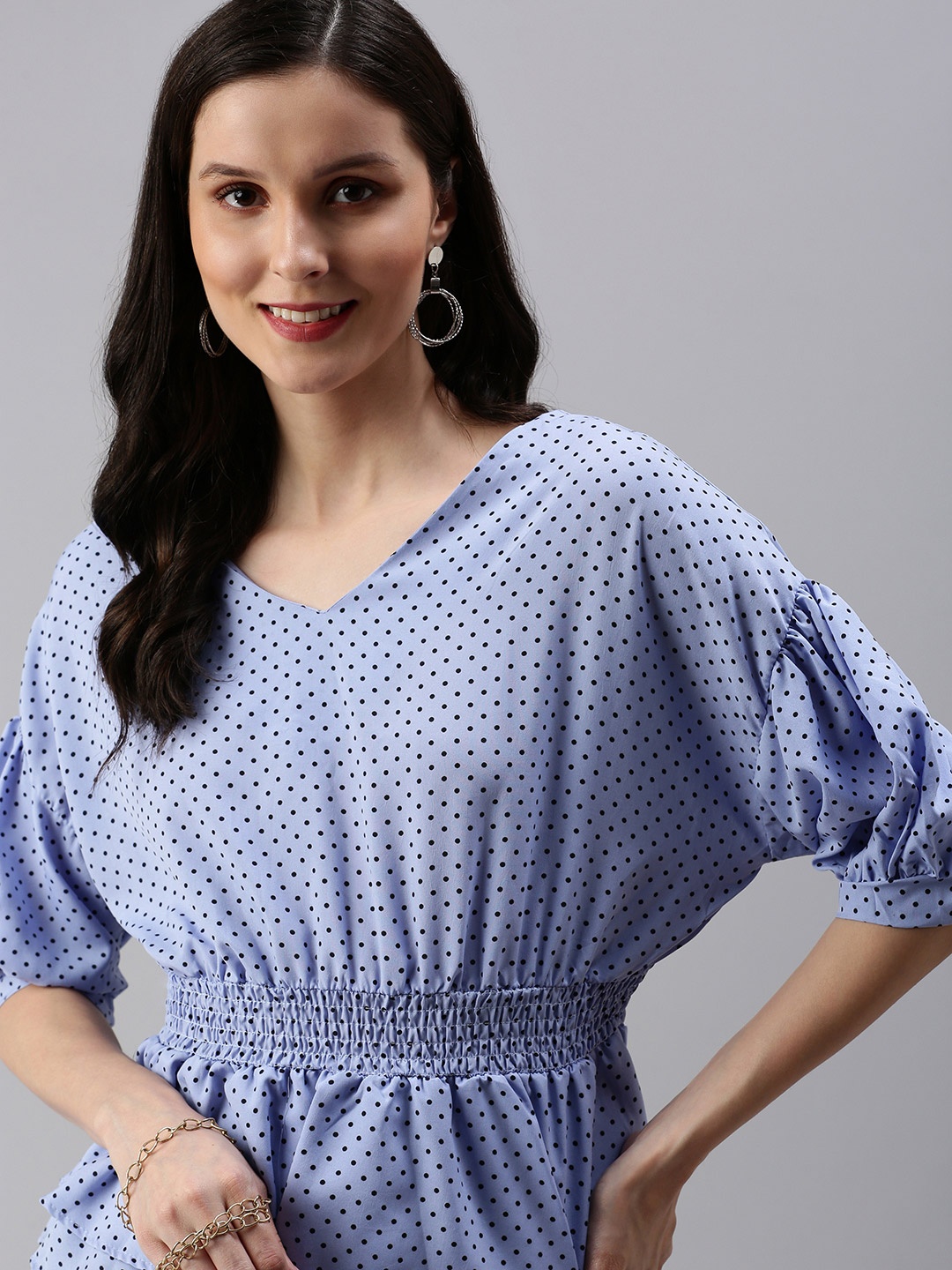 

SHOWOFF Blue Print Crepe Cinched Waist V-Neck Top