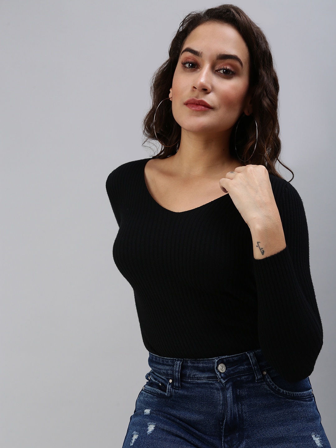

SHOWOFF Black Striped Fitted Top