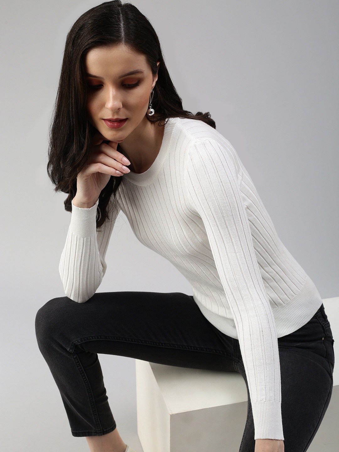 

SHOWOFF Off White Striped Round Neck Top