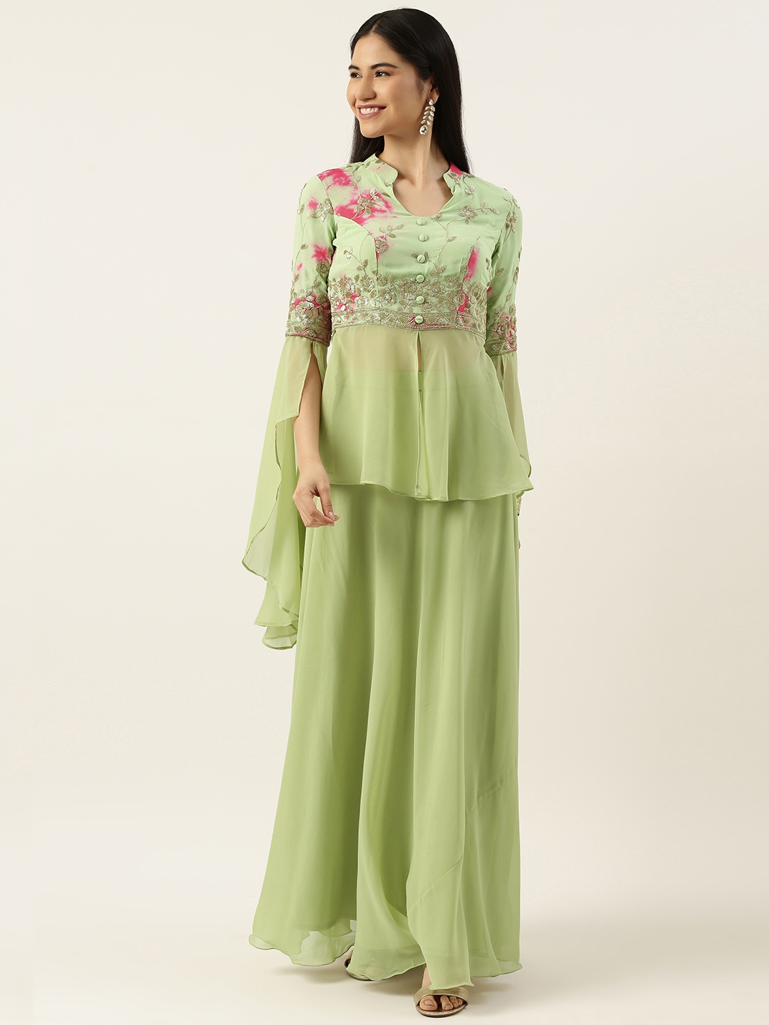 

Ethnovog Women Green Embellished Made To Measure Co-Ords