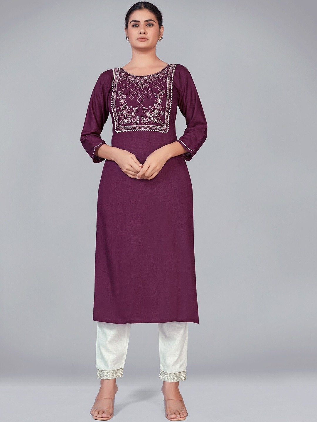 

MONJOLIKA FASHION Women Purple Floral Yoke Design Sequinned Kurta with Trousers