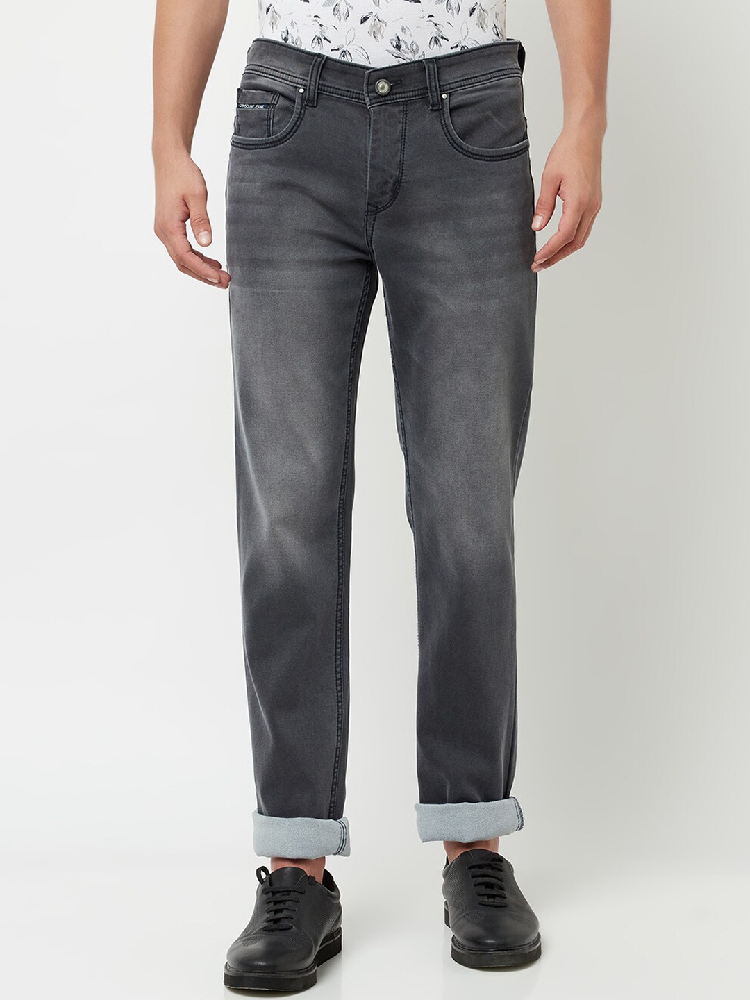 

Crimsoune Club Men Grey Straight Fit Light Fade Stretchable Jeans