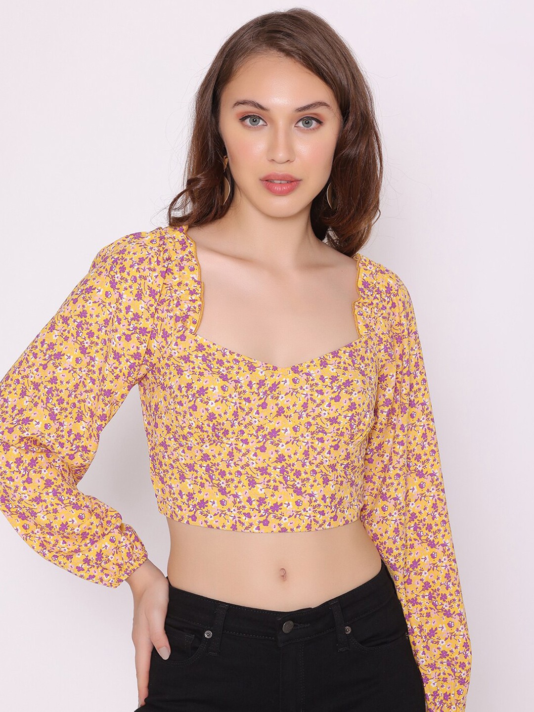 

FLAWLESS Womens Yellow Floral Print Sweetheart Neck Crepe Crop Top