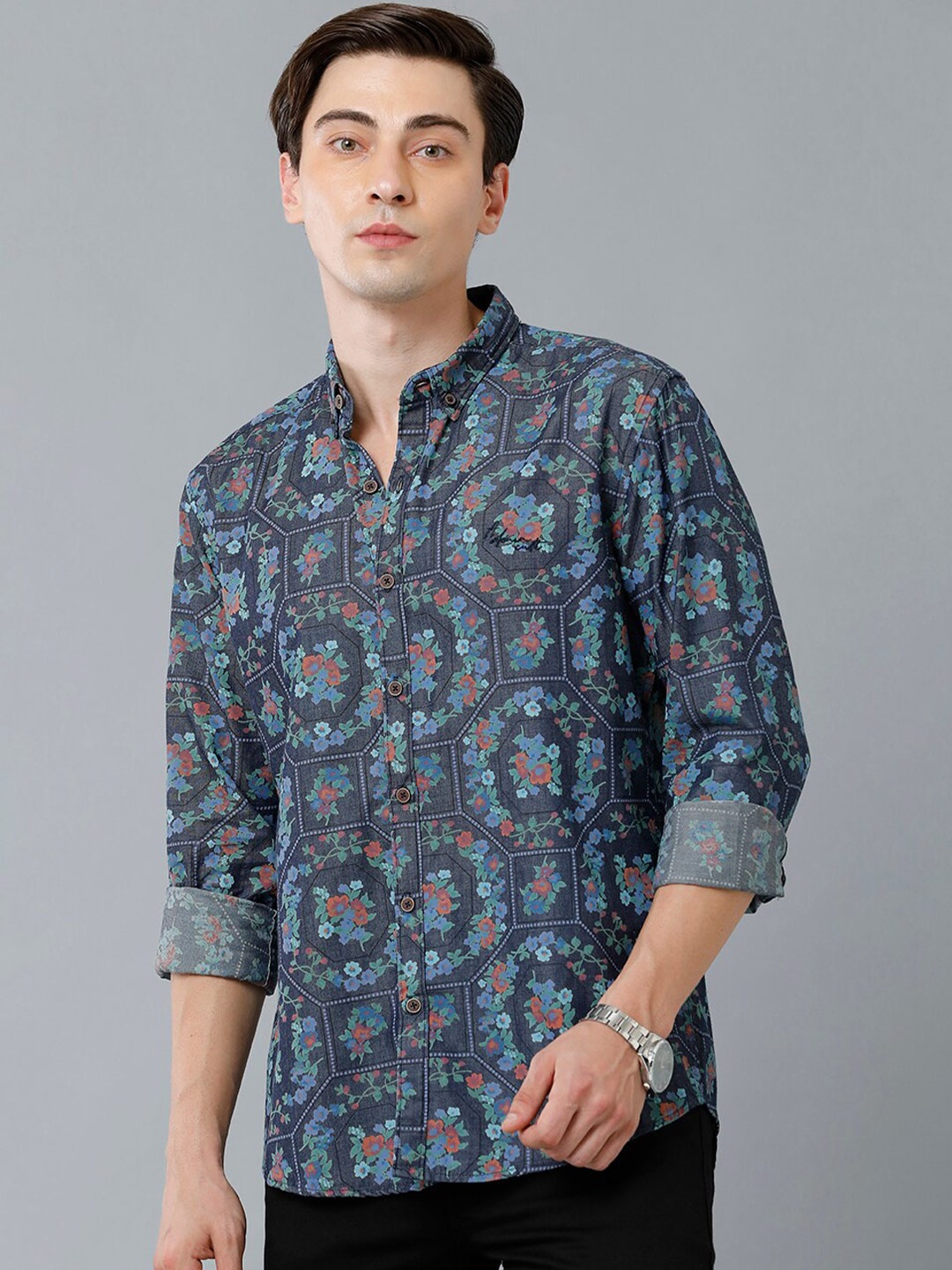 

YOVISH Men Navy Blue Smart Slim Fit Printed Casual Shirt
