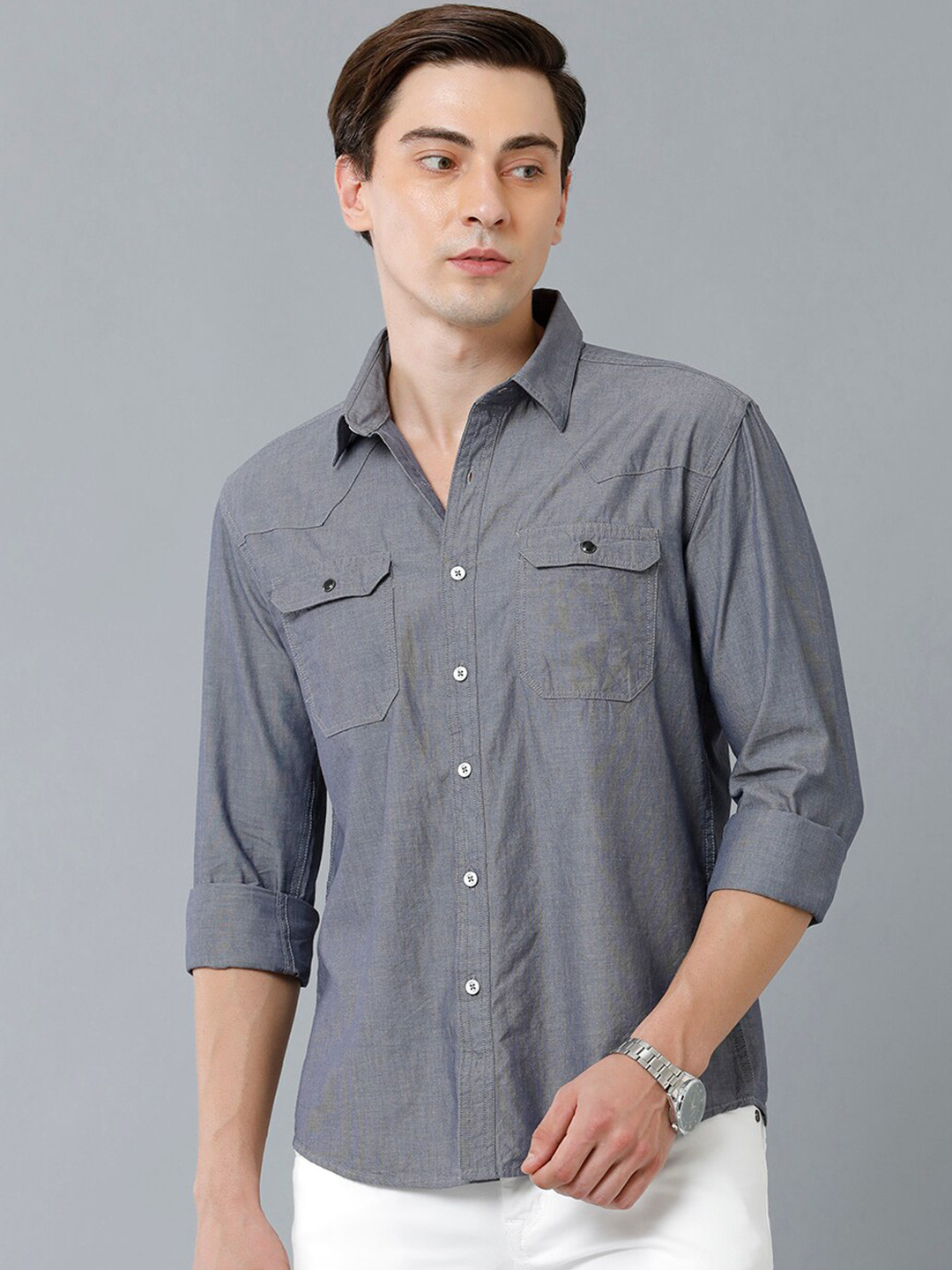 

YOVISH Men Grey Solid Smart Slim Fit Casual Shirt