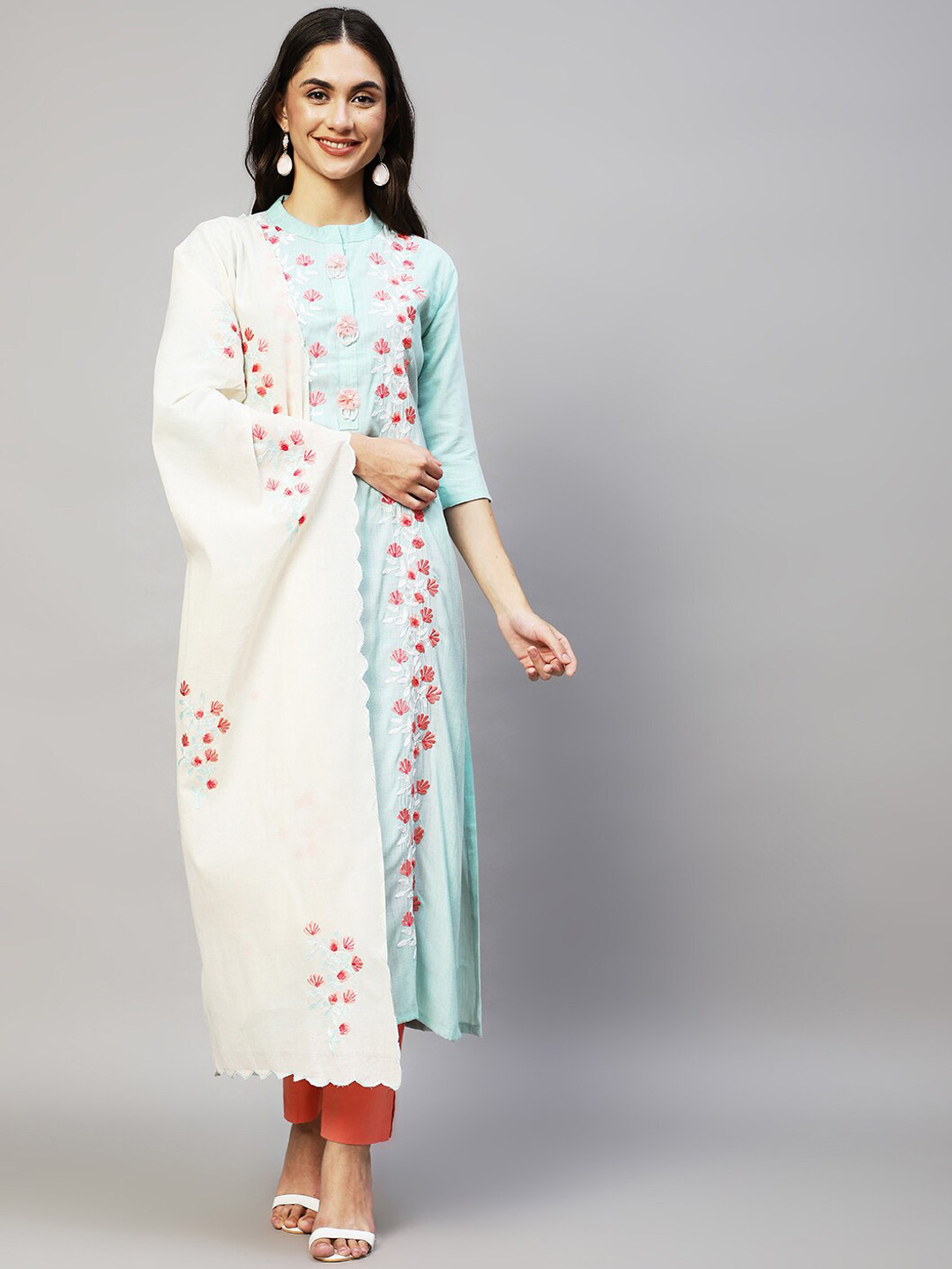 

FASHOR Women Blue Striped Thread Work Kurta