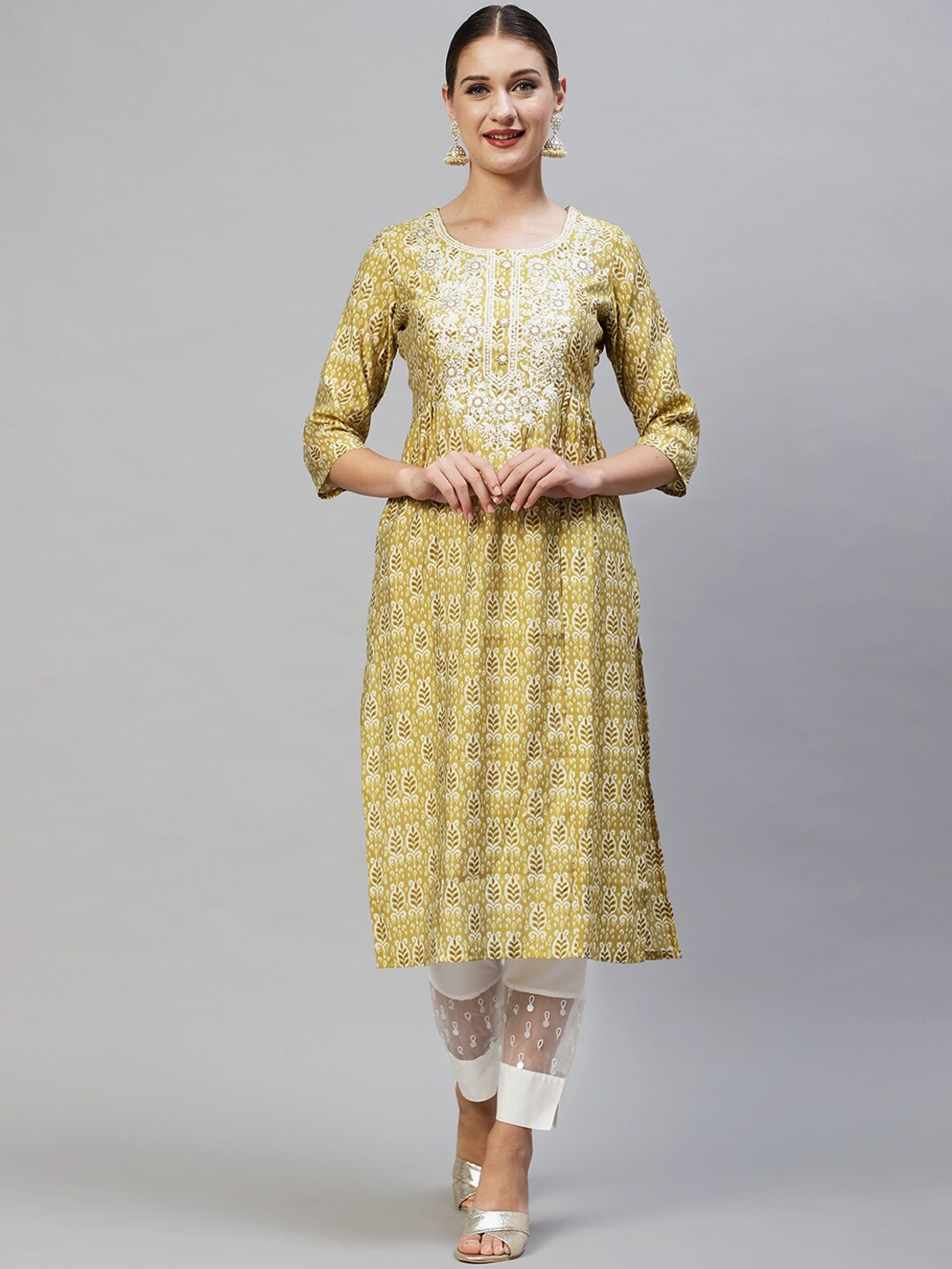 

FASHOR Women Olive Green Ethnic Motifs Printed Thread Work Kurta
