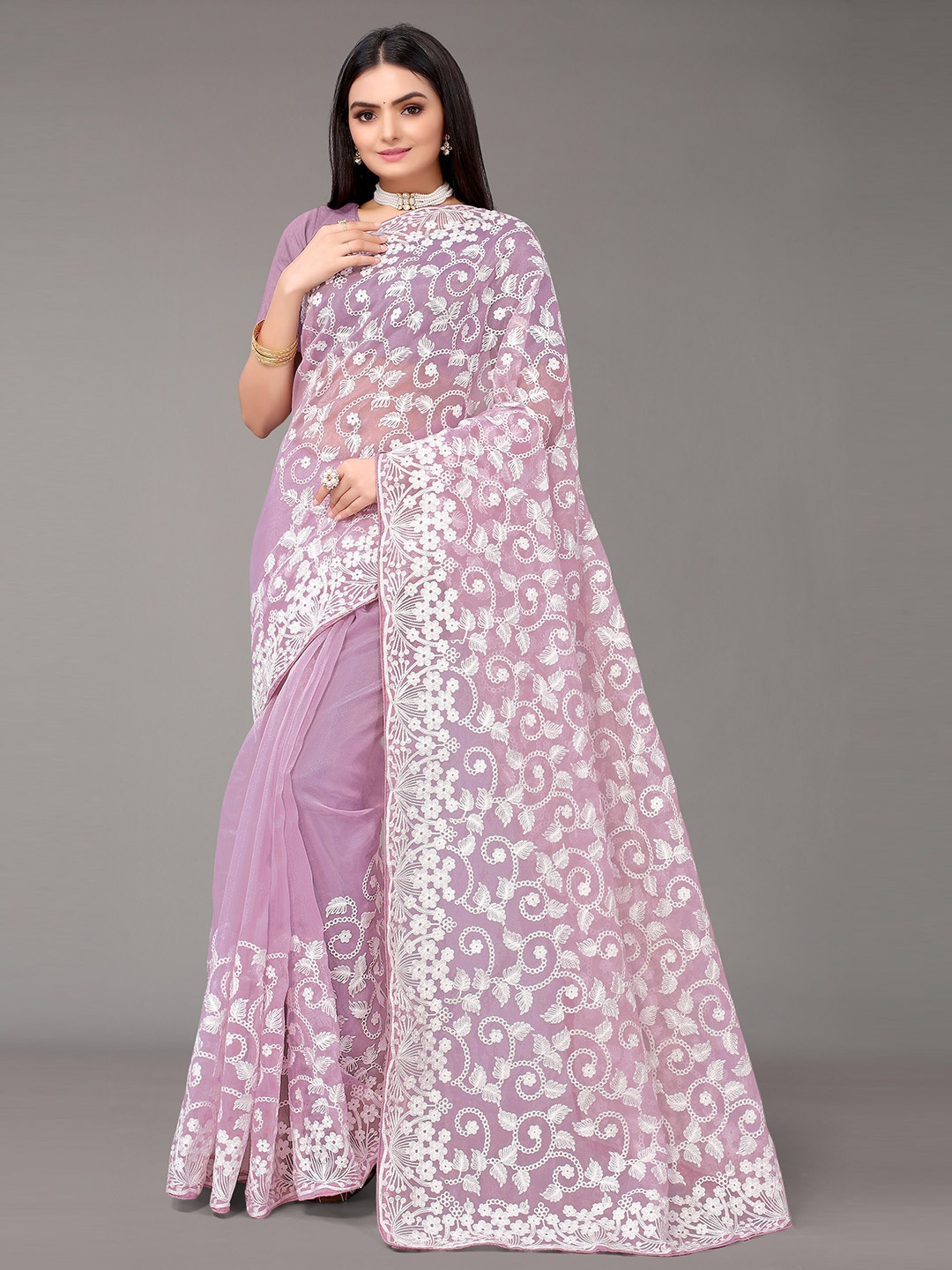 

Nimayaa Women Purple & White Floral Embroidered Organza Saree