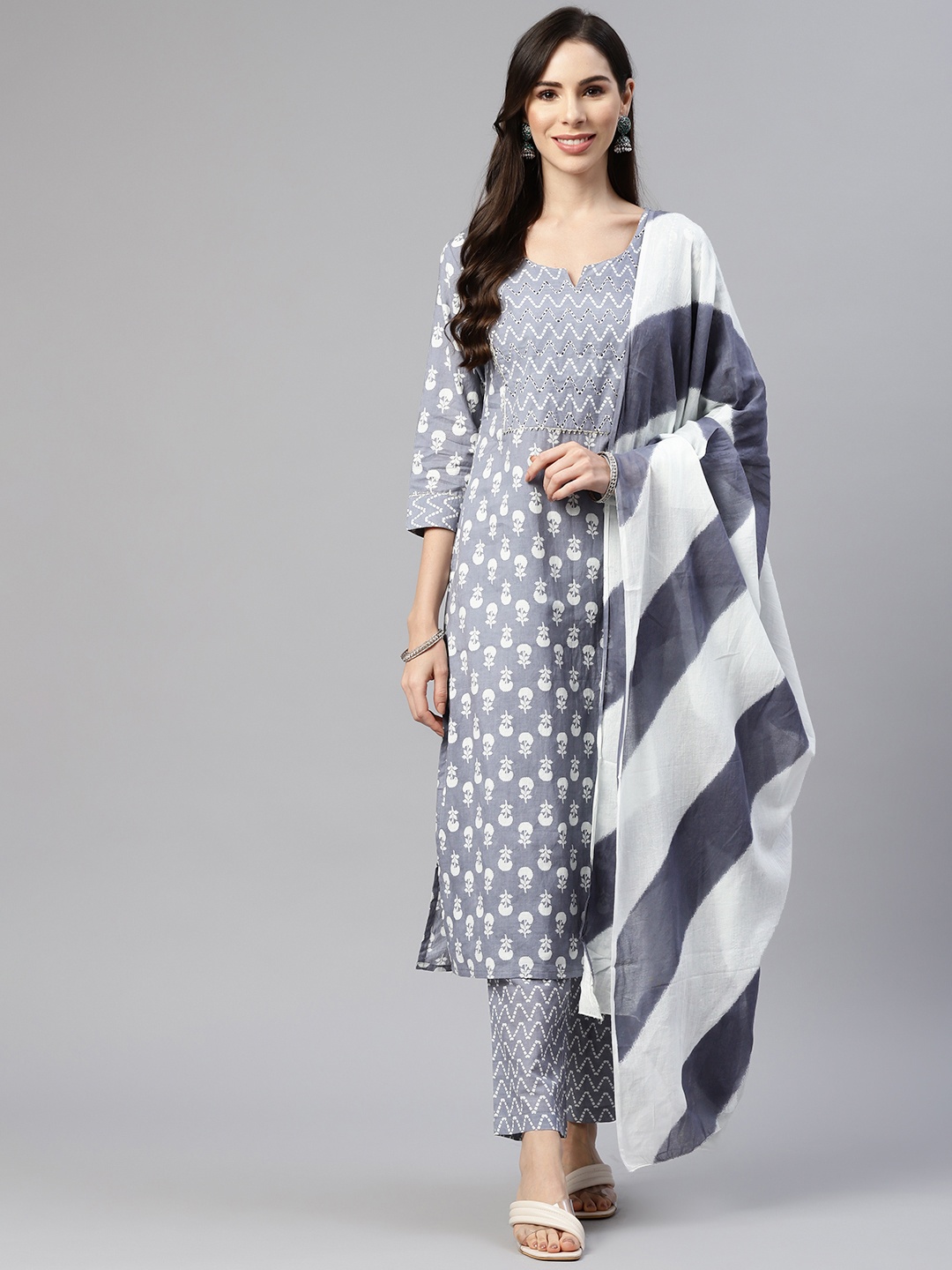 

MYAZA Women Grey Ethnic Motifs Printed Pure Cotton Kurta with Trousers & Dupatta