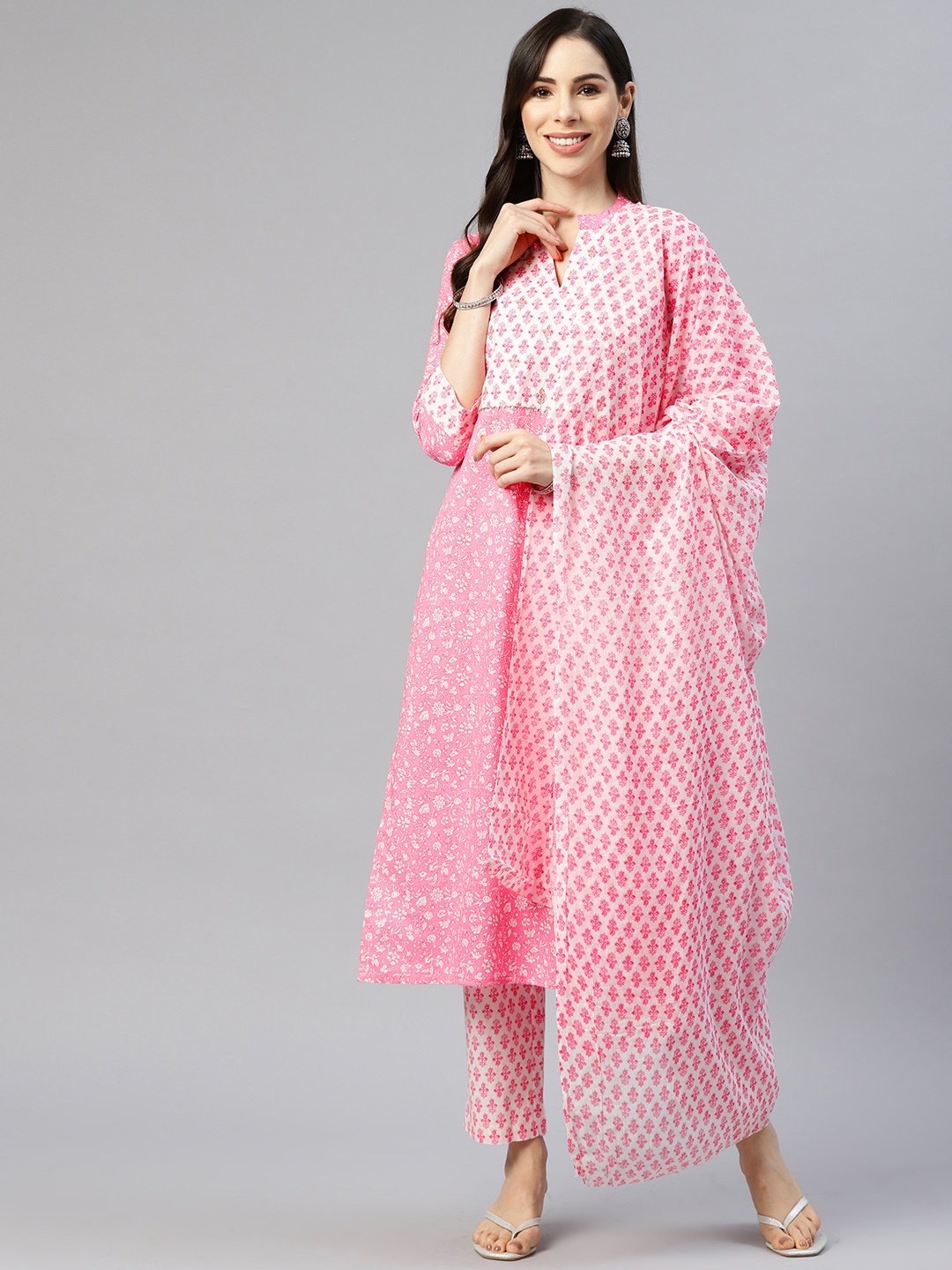 

MYAZA Women Pink Floral Printed Pure Cotton Kurta with Trousers & Dupatta