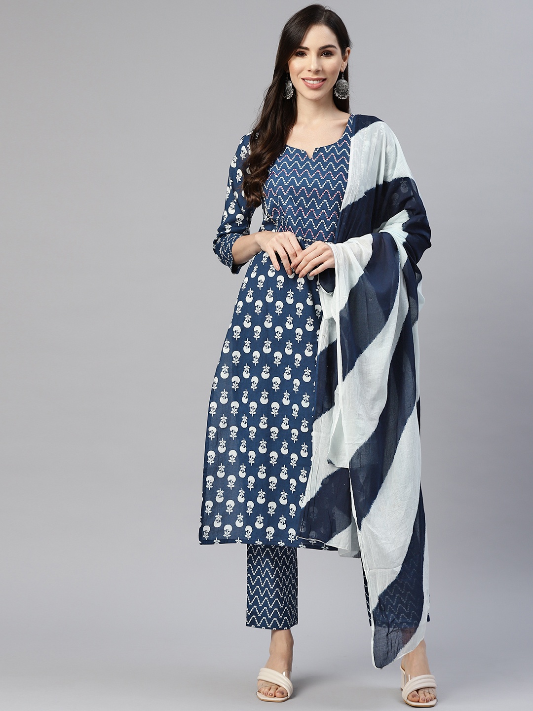 

MYAZA Women Navy Blue Printed Pure Cotton Kurta with Trousers & Dupatta