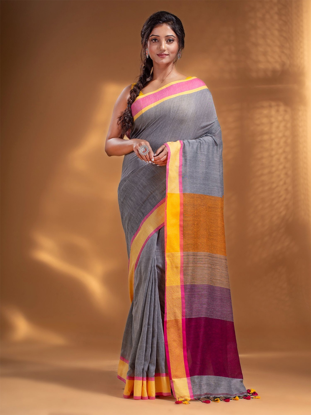 

Arhi Grey & Orange Woven Design Pure Cotton Saree