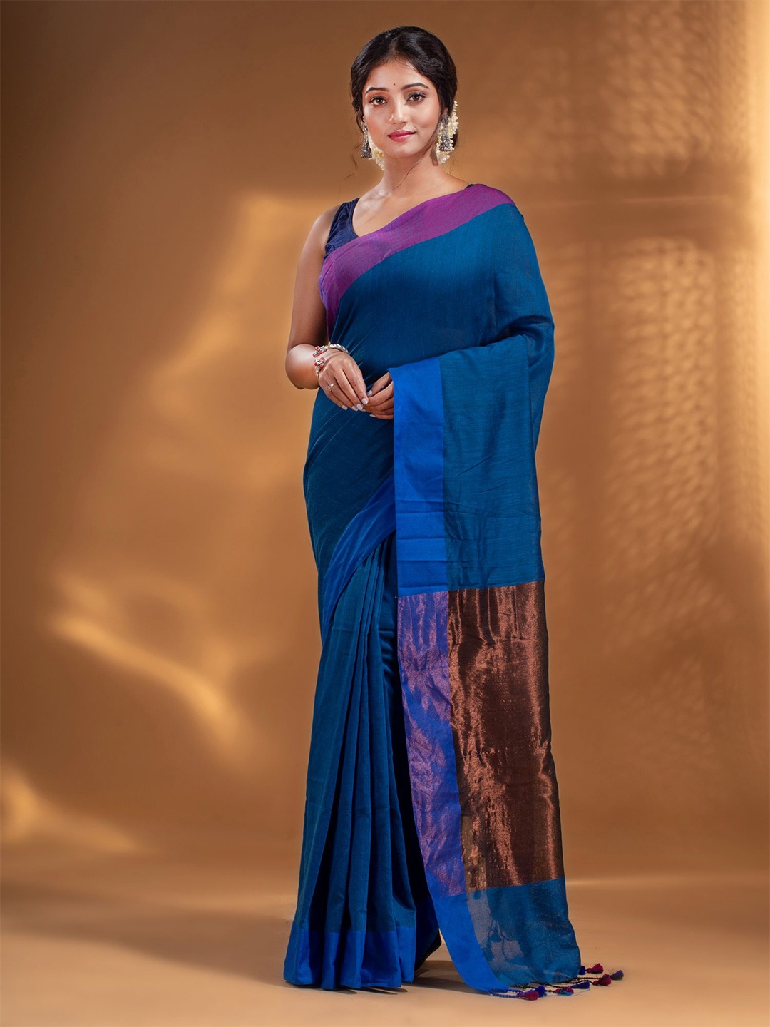 

Arhi Blue & Copper-Toned Zari Pure Cotton Saree