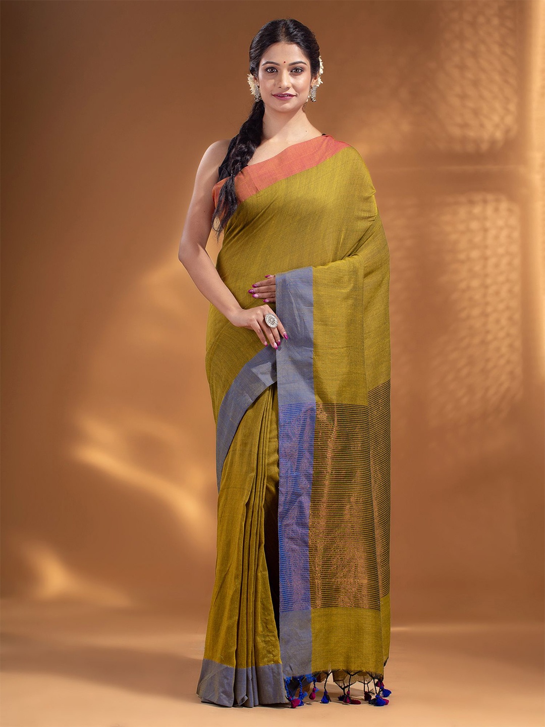 

Arhi Green & Blue Woven Design Pure Cotton Saree