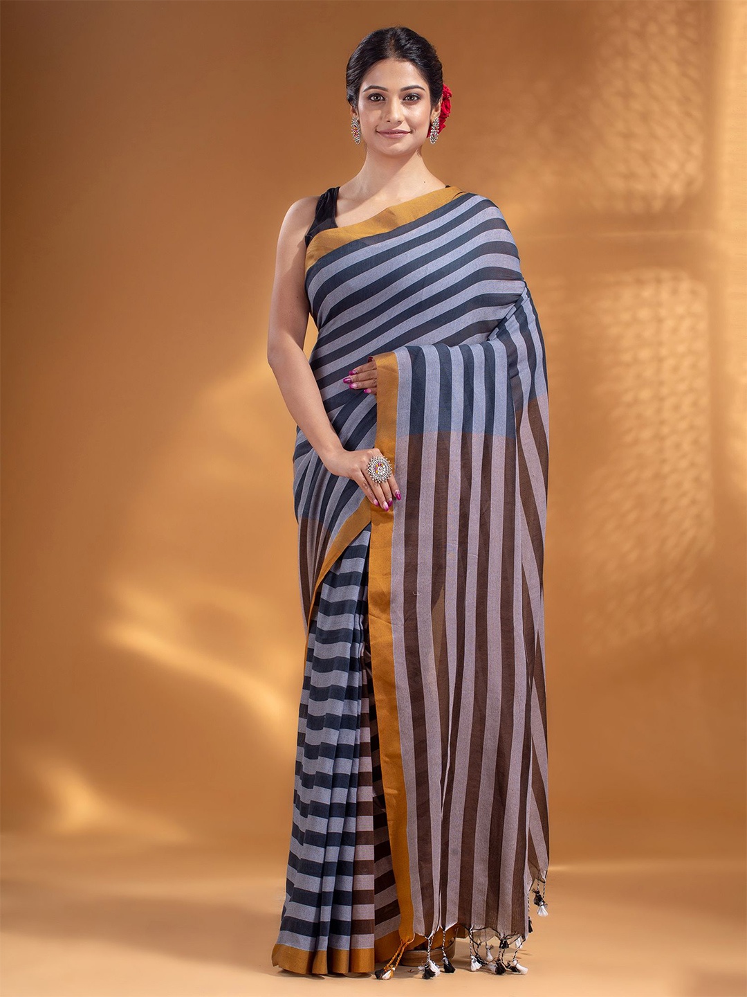 

Arhi Black & White Striped Zari Pure Cotton Saree
