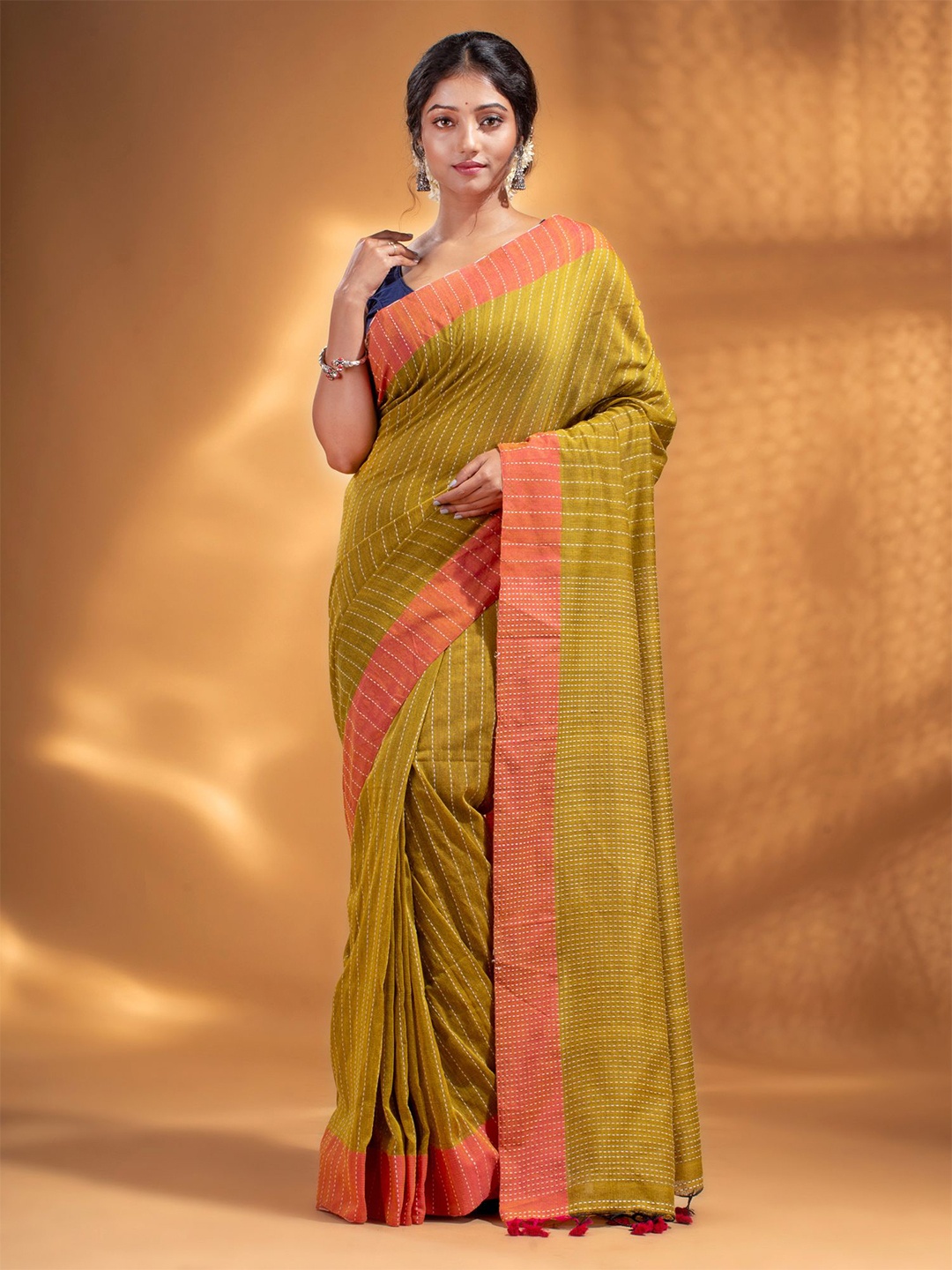 

Arhi Green & Orange Woven Design Zari Pure Cotton Saree