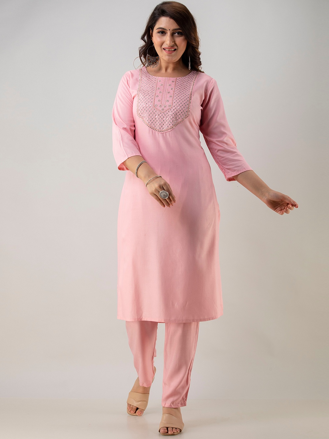 

BARKHA FAB Women Pink Embroidered Kurta with Trousers