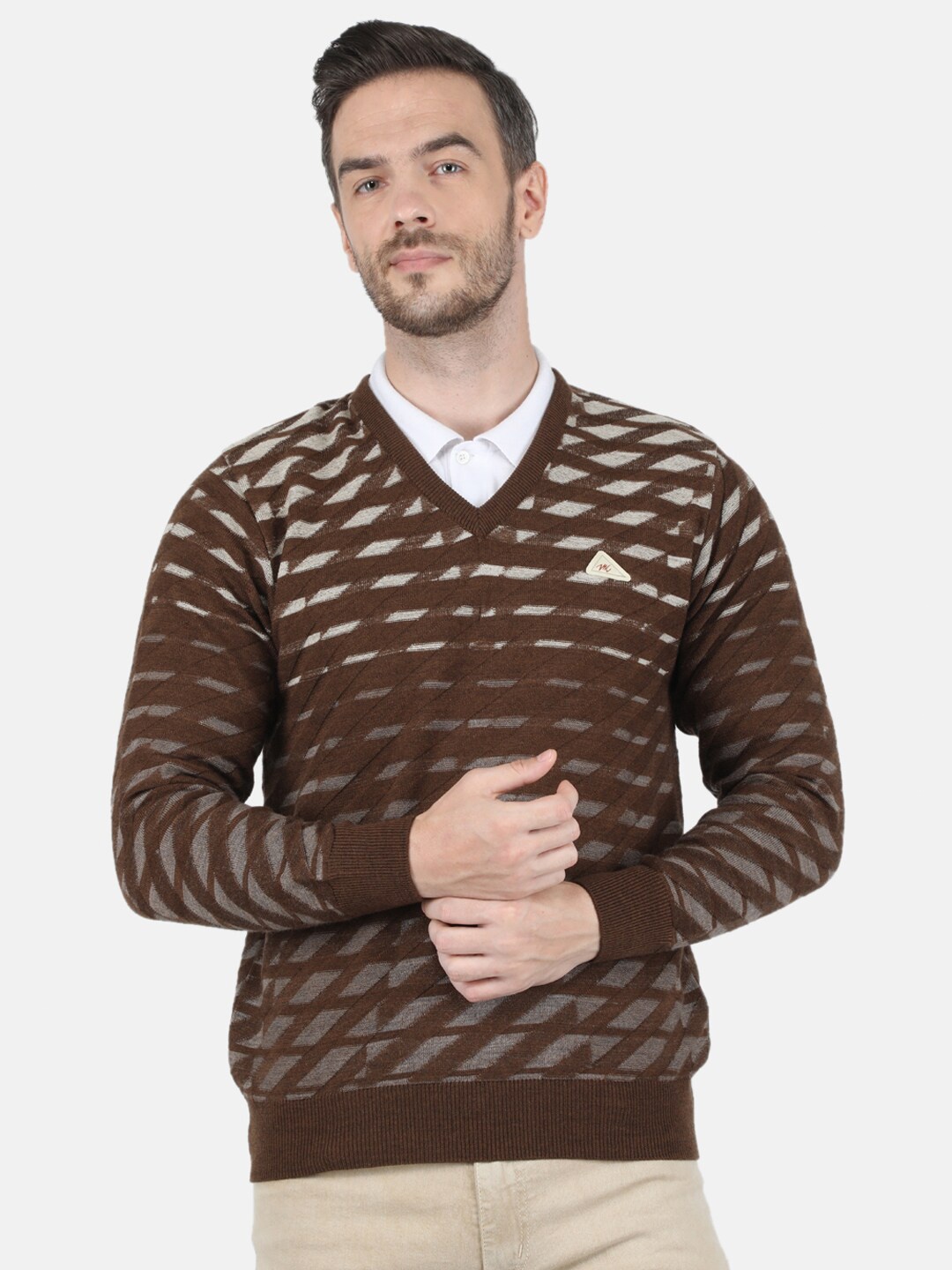 

Monte Carlo Men Brown & Grey Checked Pullover