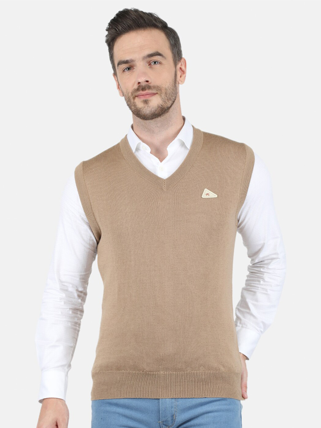 

Monte Carlo Men Beige Solid Wool Sweater Vest