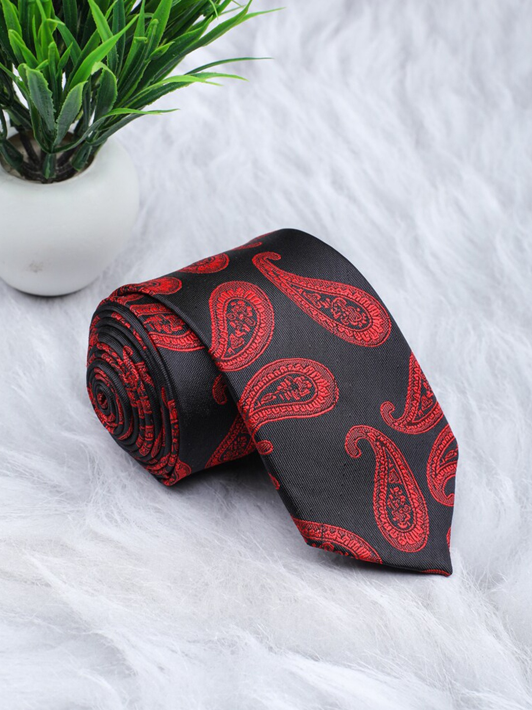 

ELLIS Men Black & Red Paisley Printed Broad Tie