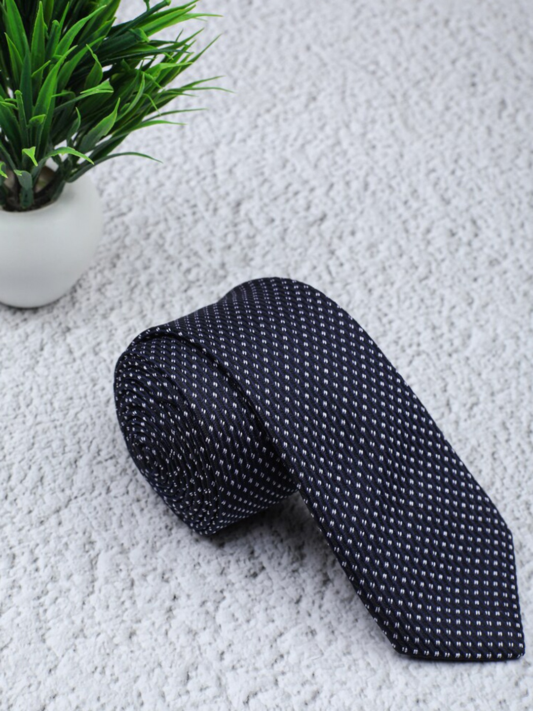 

ELLIS Men Blue & White Woven Design Broad Tie